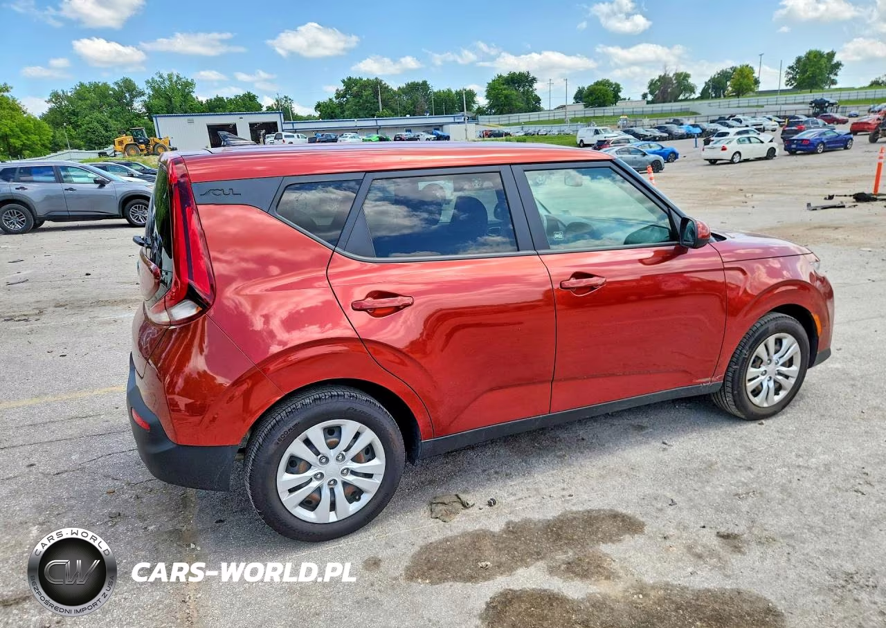 2020 Kia Soul Lx VIN:KNDJ23AU8L7116429 - 3