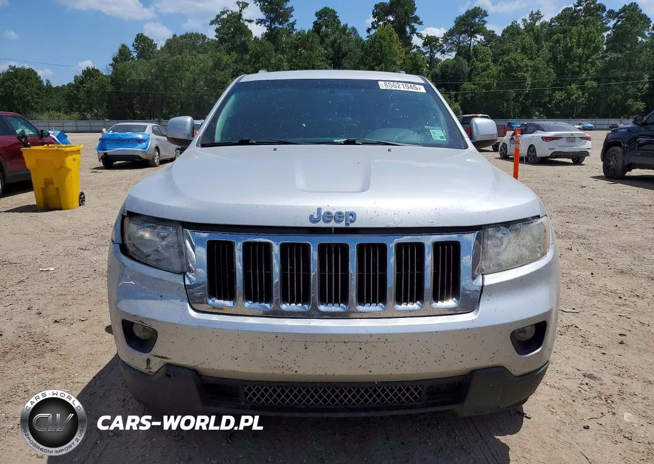 2012 Jeep Grand Cherokee Laredo VIN:1C4RJFAG6CC343367 - 5