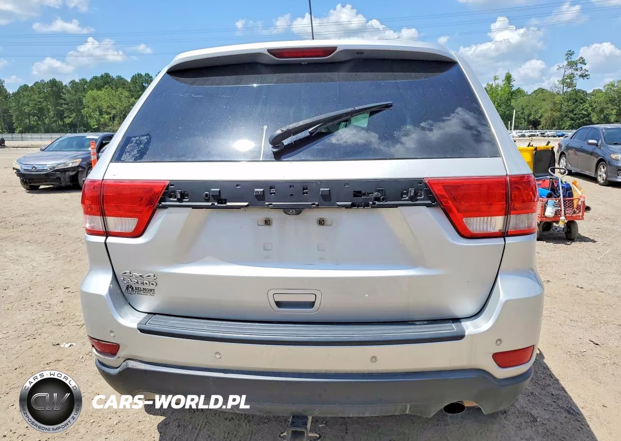 2012 Jeep Grand Cherokee Laredo VIN:1C4RJFAG6CC343367 - 6