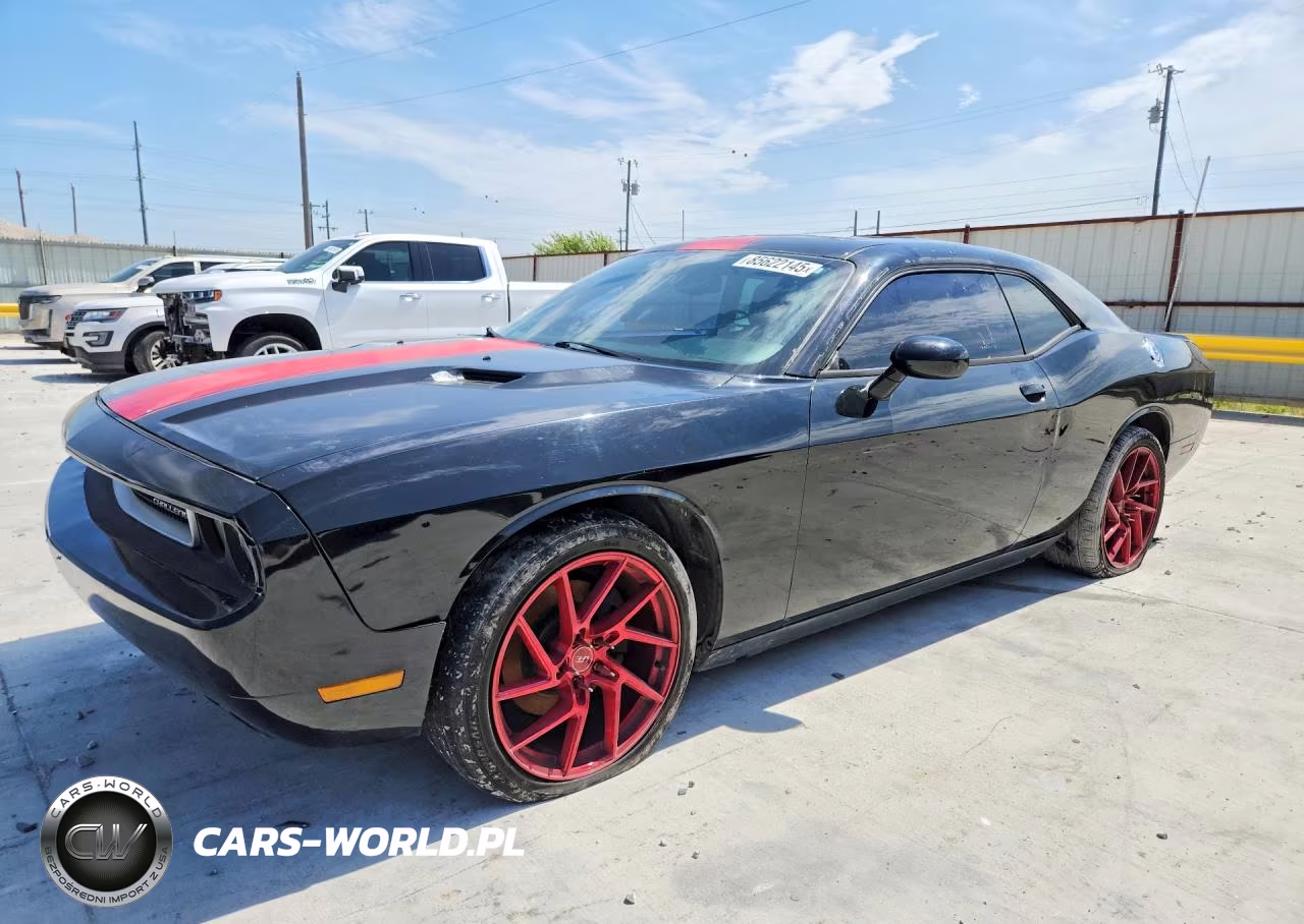 2012 Dodge Challenger Sxt – zdjęcie 1 z 12
