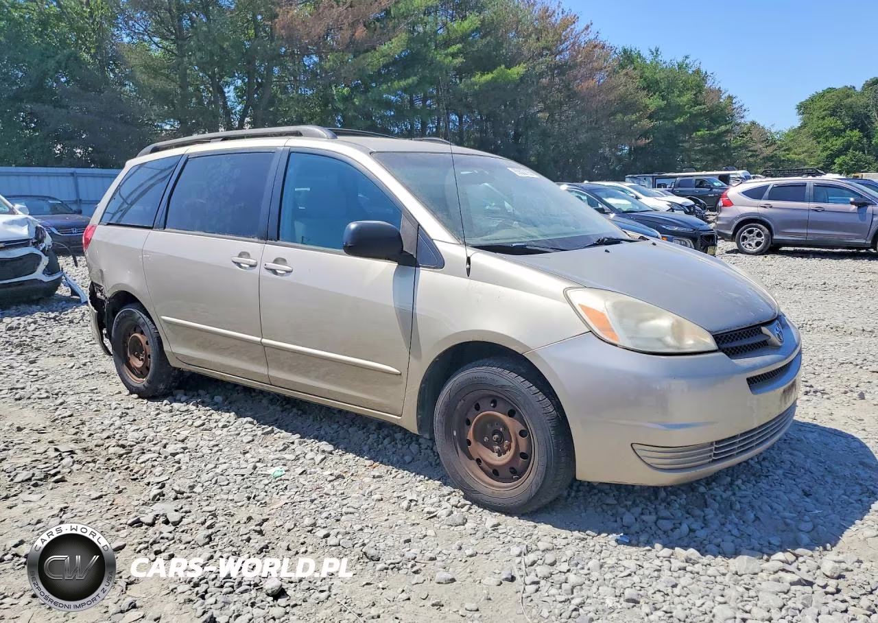 2004 Toyota Sienna Le 8 Passenger VIN:5TDZA23C44S160083 - 4