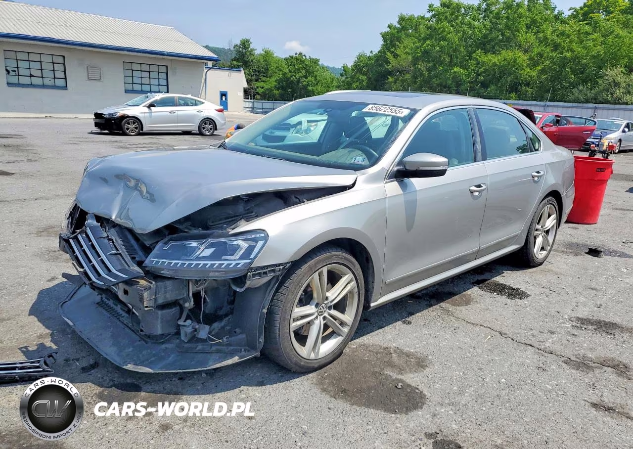 2013 Volkswagen Passat Sel