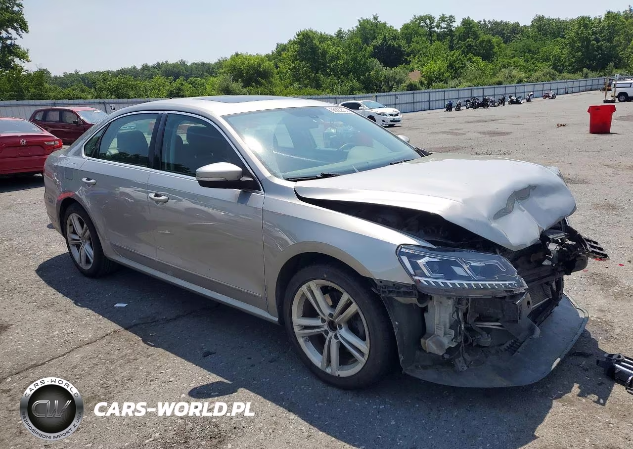 2013 Volkswagen Passat Sel VIN:1VWCN7A35DC050880 - 4