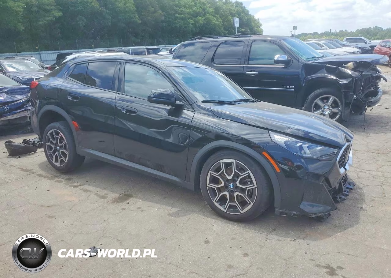 2026 BMW X2 xDrive28I VIN:WBX63GM00T5468356 - 4