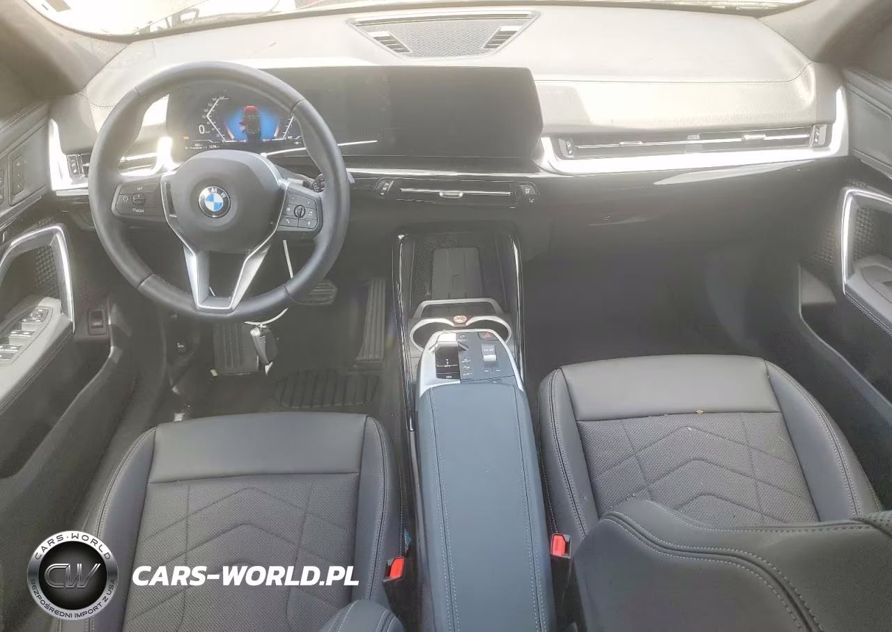2026 BMW X2 xDrive28I VIN:WBX63GM00T5468356 - 8