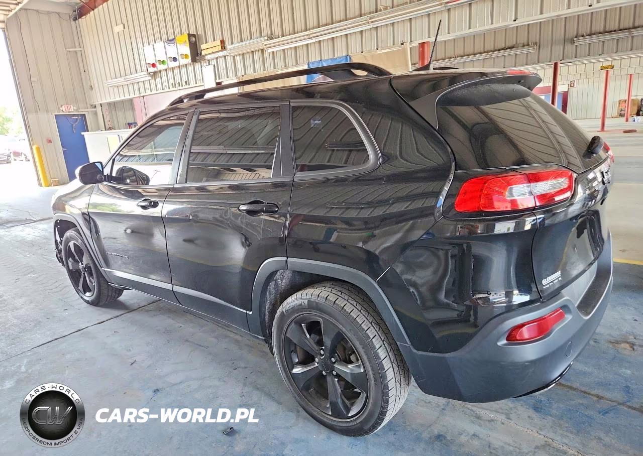 2018 Jeep Cherokee Latitude VIN:1C4PJLCX1JD577250 - 2