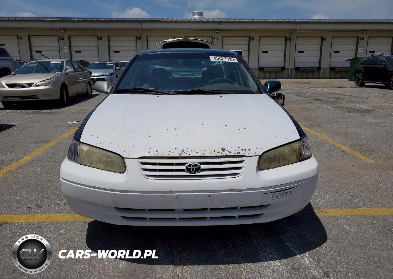 1998 Toyota Camry Le VIN:4T1BG22K1WU329401 - 5