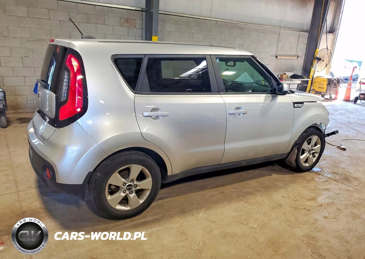 2018 Kia Soul Base VIN:KNDJN2A26J7519340 - 3
