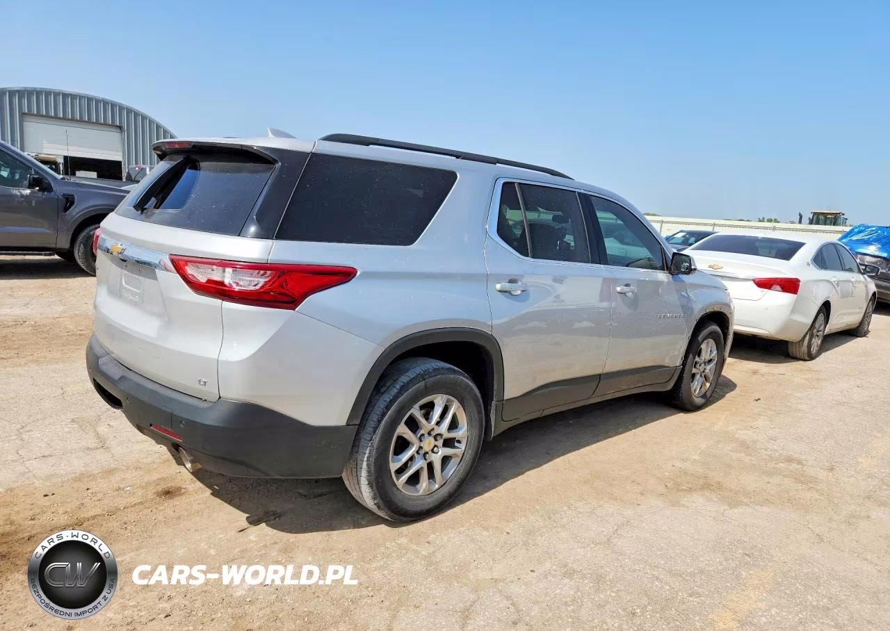 2020 Chevrolet Traverse Lt VIN:1GNERGKW4LJ284647 - 3