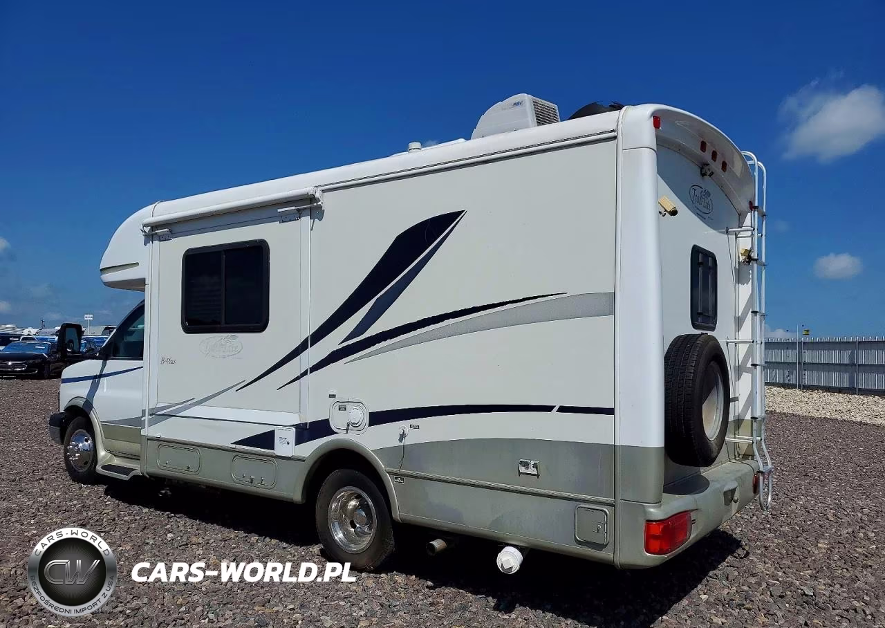 2004 Trail Lite Rv VIN:1GBJG31U641233159 - 3