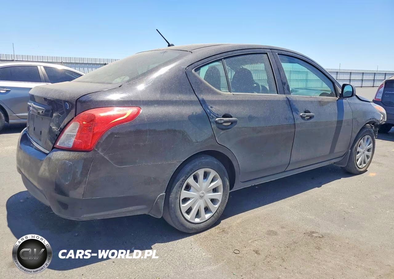 2015 Nissan Versa 1.6 S VIN:3N1CN7APXFL869903 - 3