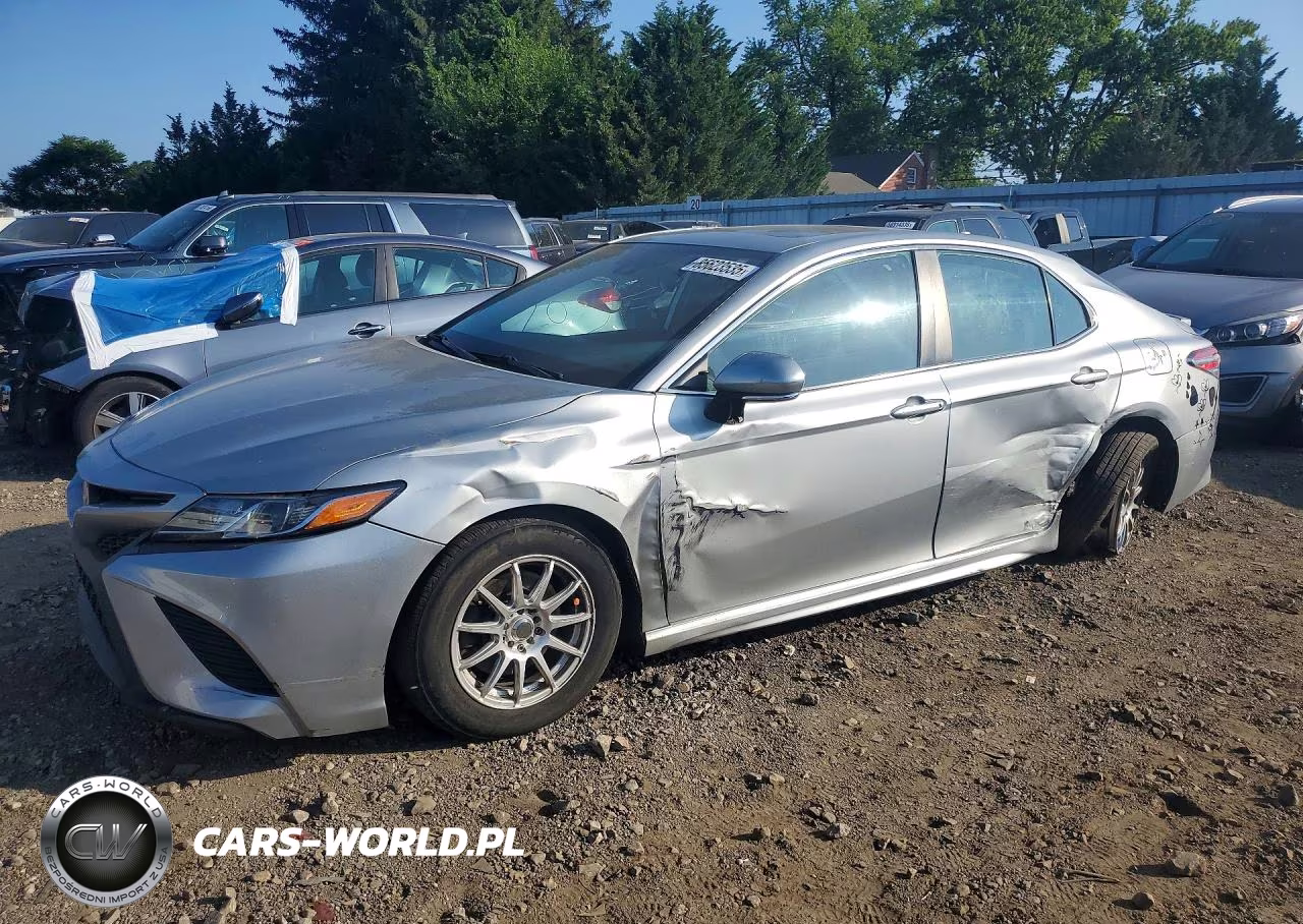 2020 Toyota Camry – zdjęcie 1 z 12