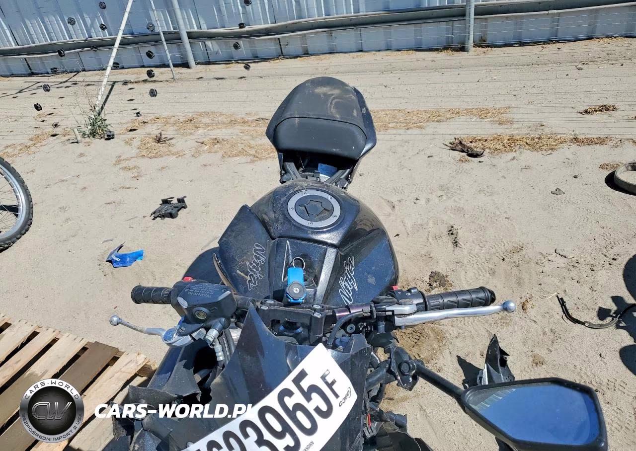 2016 Kawasaki Ex650 F VIN:JKAEXEF1XGDA29973 - 5