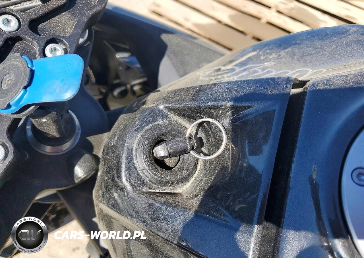 2016 Kawasaki Ex650 F VIN:JKAEXEF1XGDA29973 - 8