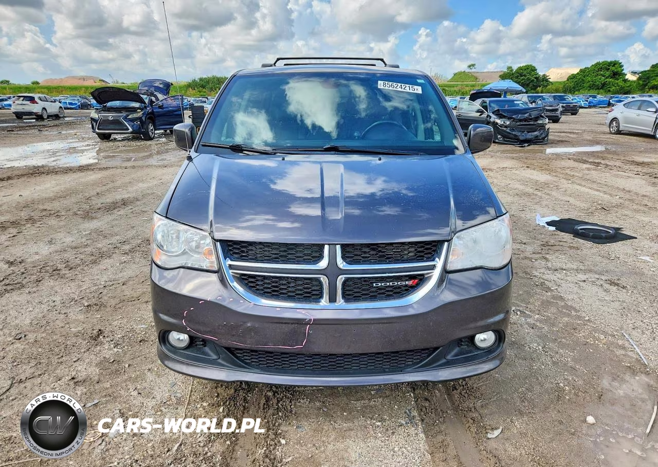 2019 Dodge Grand Caravan Sxt VIN:2C4RDGCG8KR717784 - 5
