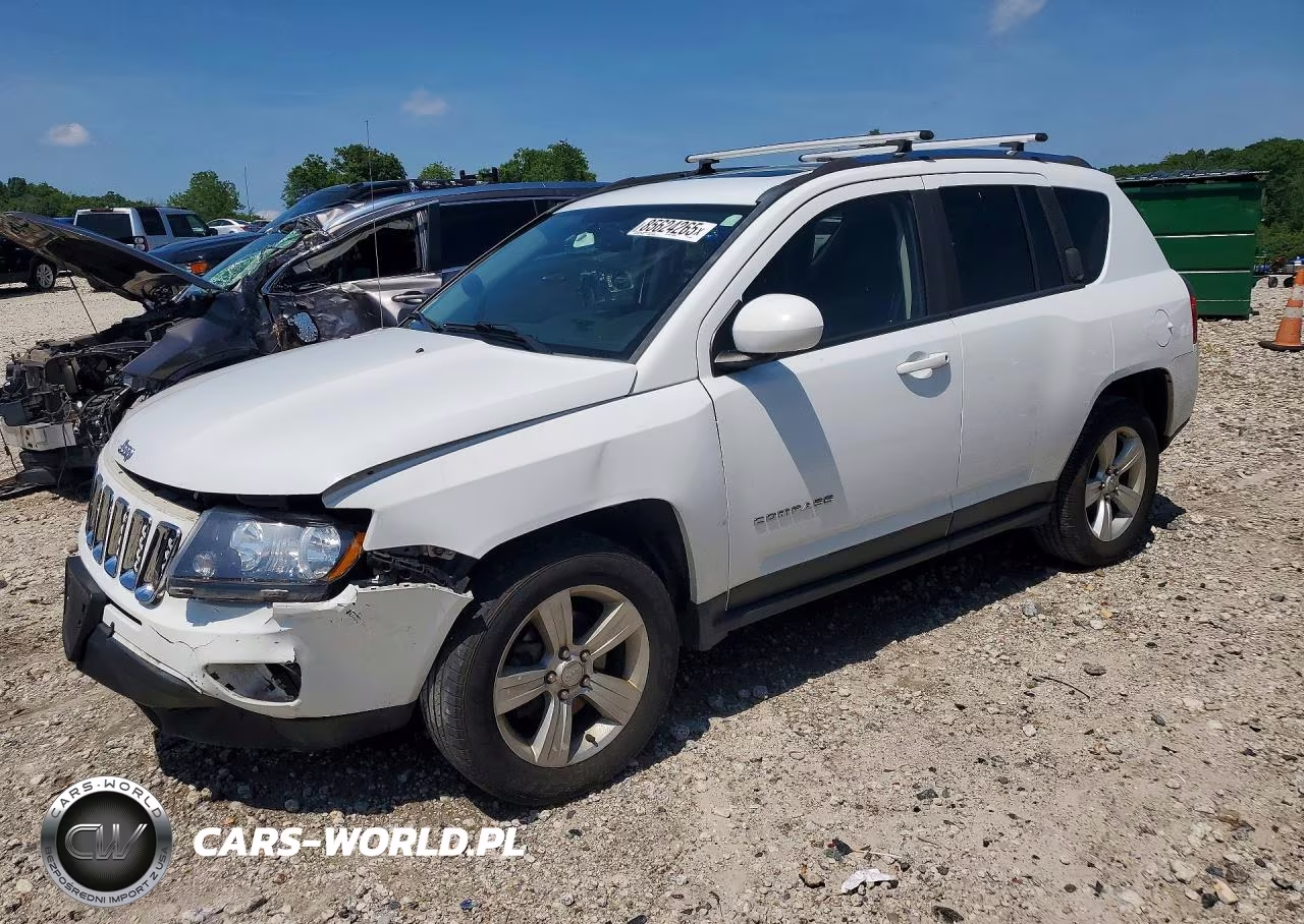 2015 Jeep Compass Latitude – zdjęcie 1 z 13