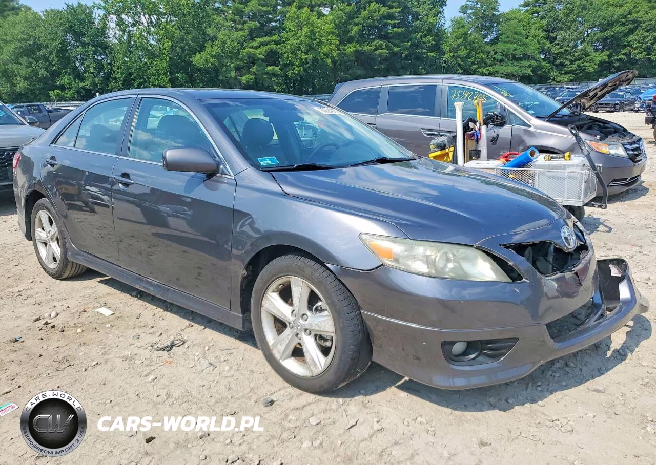 2010 Toyota Camry Se VIN:4T1BF3EK0AU064323 - 4