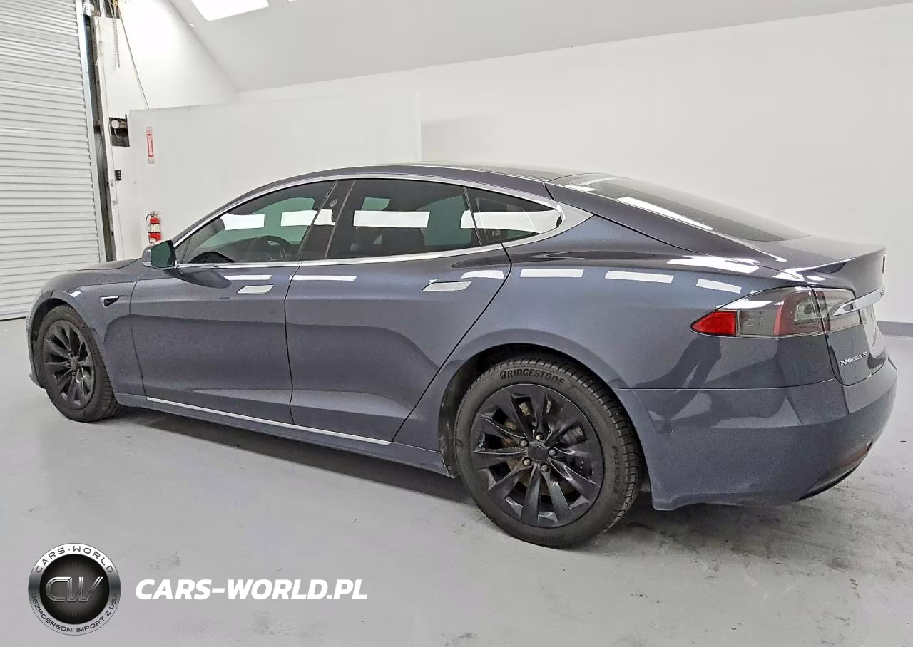 2018 Tesla Model S VIN:5YJSA1E21JF247794 - 2