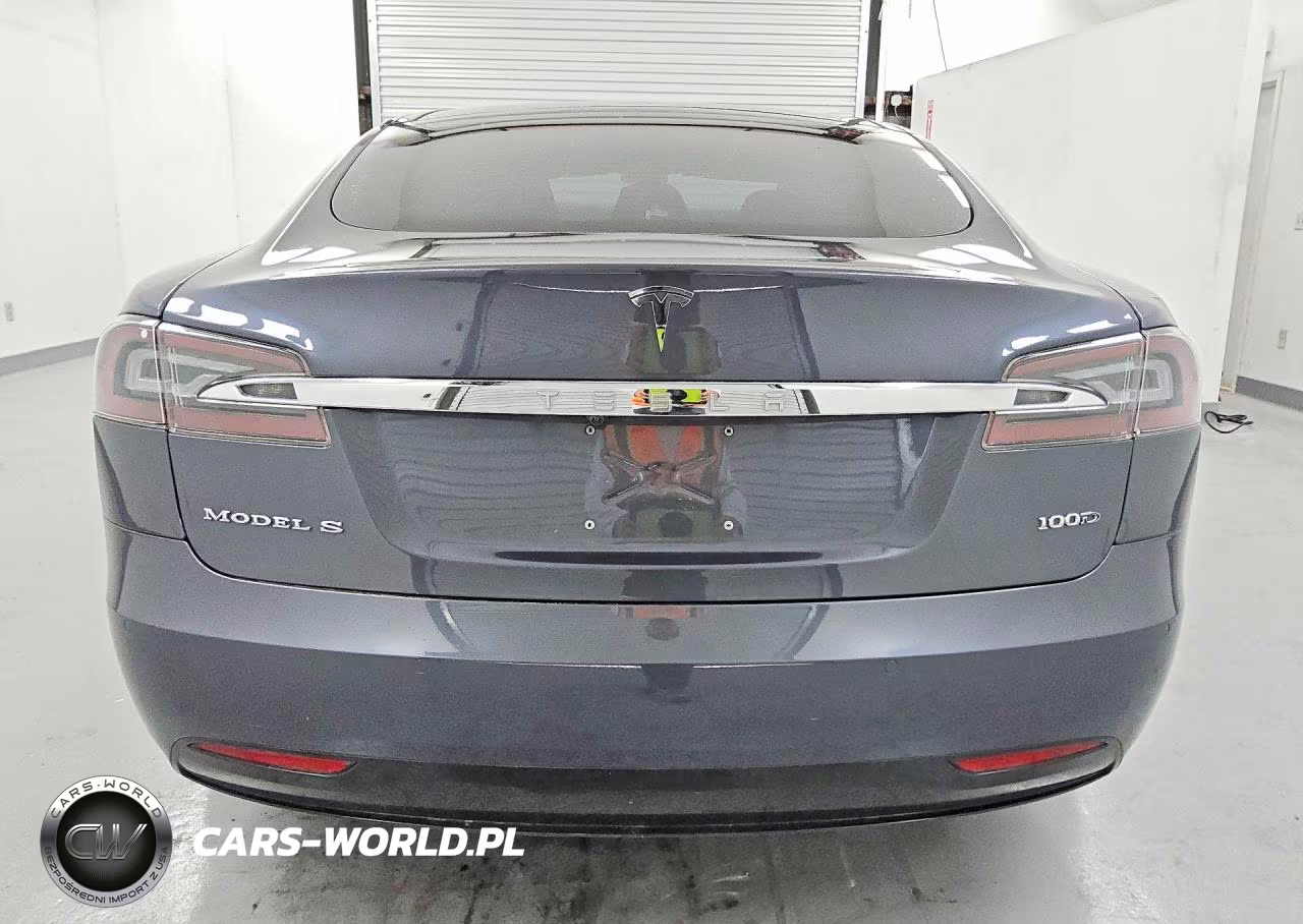 2018 Tesla Model S VIN:5YJSA1E21JF247794 - 6