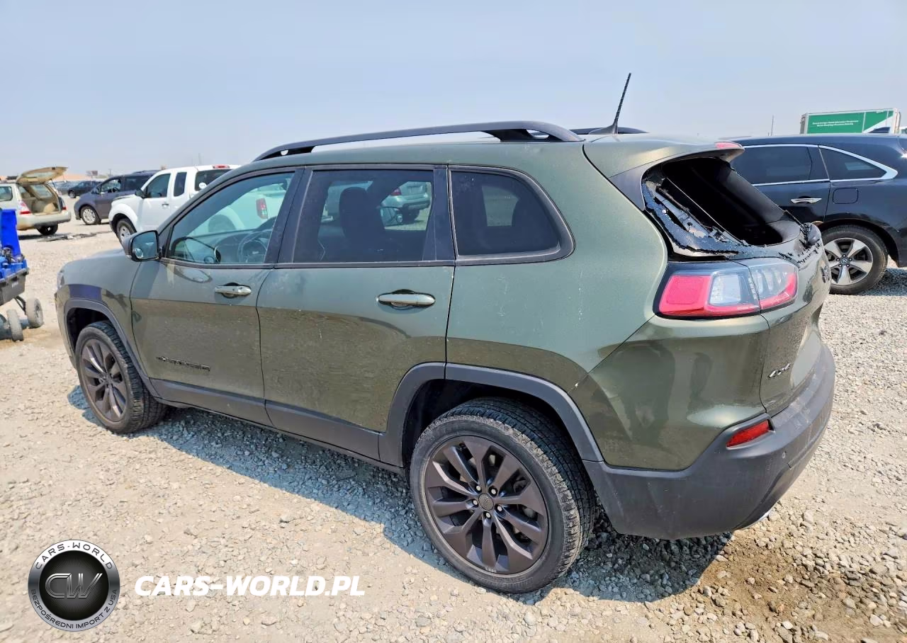 2021 Jeep Cherokee Latitude Lux VIN:1C4PJMMX5MD208738 - 2