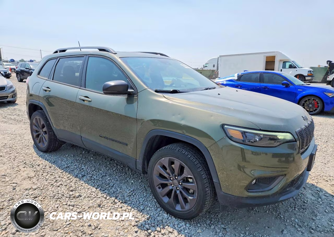 2021 Jeep Cherokee Latitude Lux VIN:1C4PJMMX5MD208738 - 4