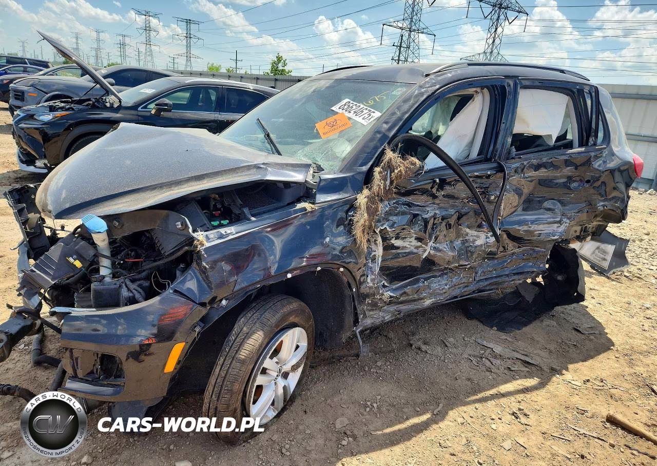 2016 Volkswagen Tiguan S
