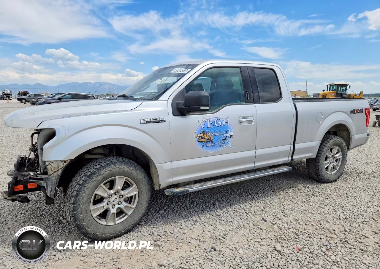 2017 Ford F150 Super Cab VIN:1FTFX1EF5HFA33982 - 1