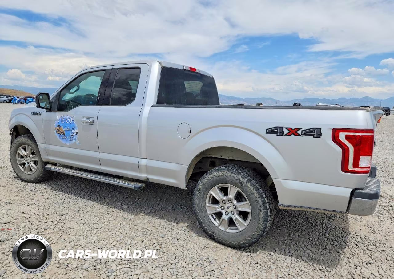 2017 Ford F150 Super Cab VIN:1FTFX1EF5HFA33982 - 2