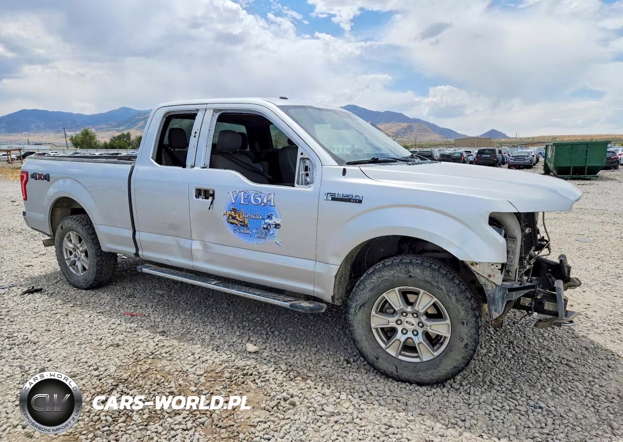 2017 Ford F150 Super Cab VIN:1FTFX1EF5HFA33982 - 4