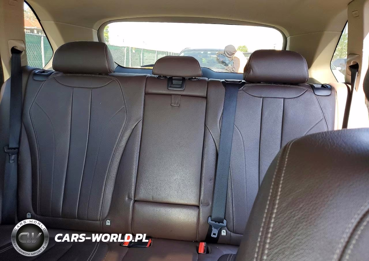 2015 BMW X5 xDrive35I VIN:5UXKR0C54F0K61127 - 10
