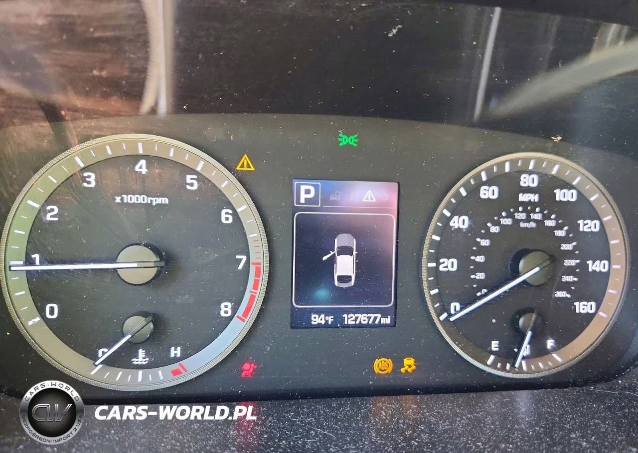 2015 Hyundai Sonata Sport VIN:5NPE34AF8FH115738 - 9