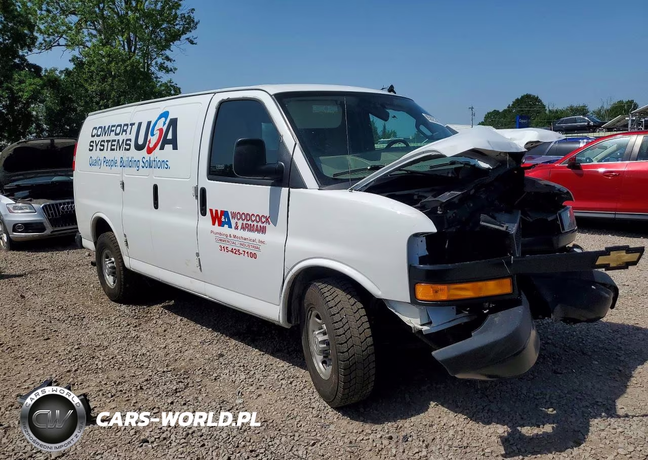 2023 Chevrolet Express G2500 VIN:1GCWGAFP9P1145915 - 4