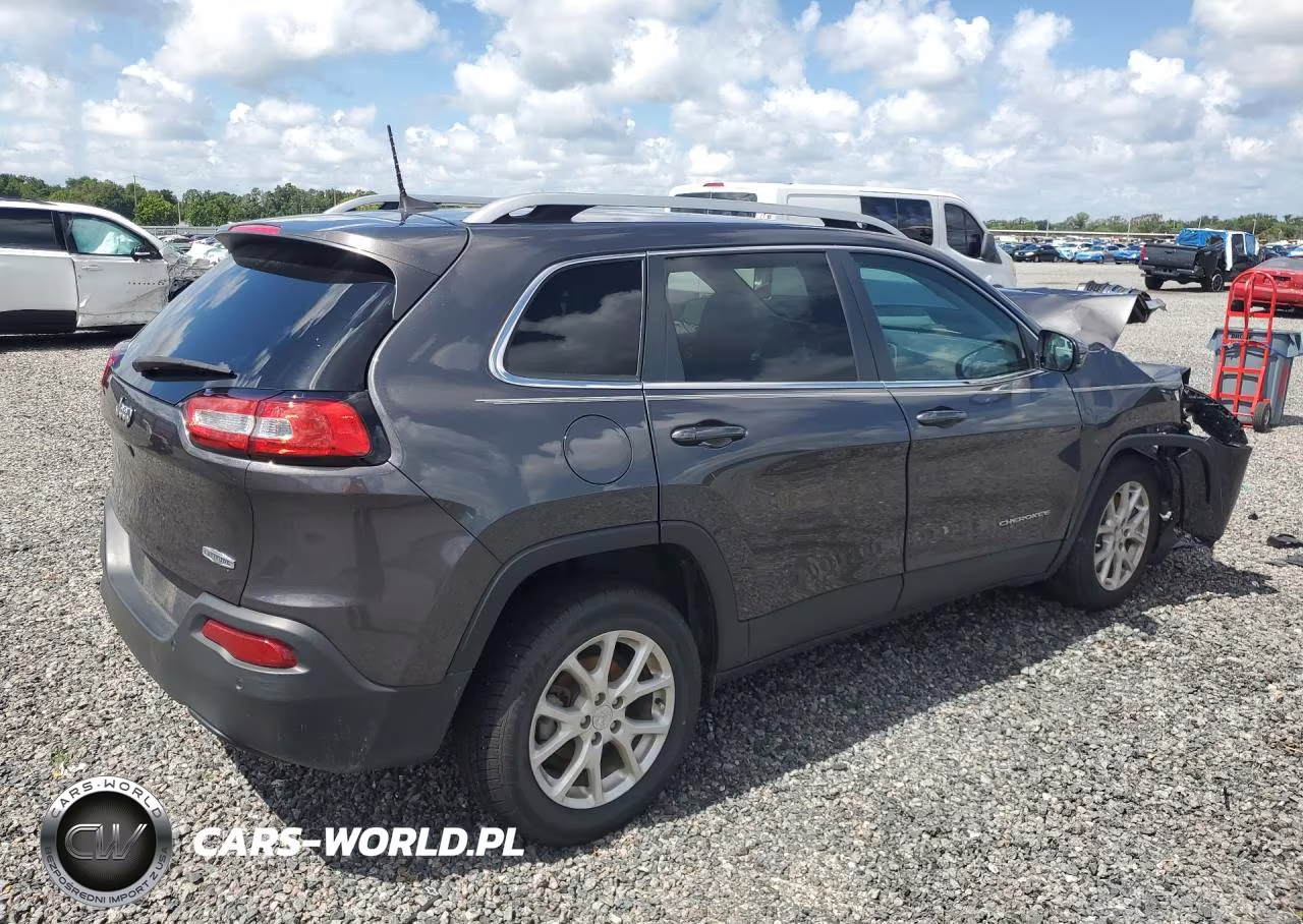 2017 Jeep Cherokee Latitude VIN:1C4PJLCB7HW535717 - 3