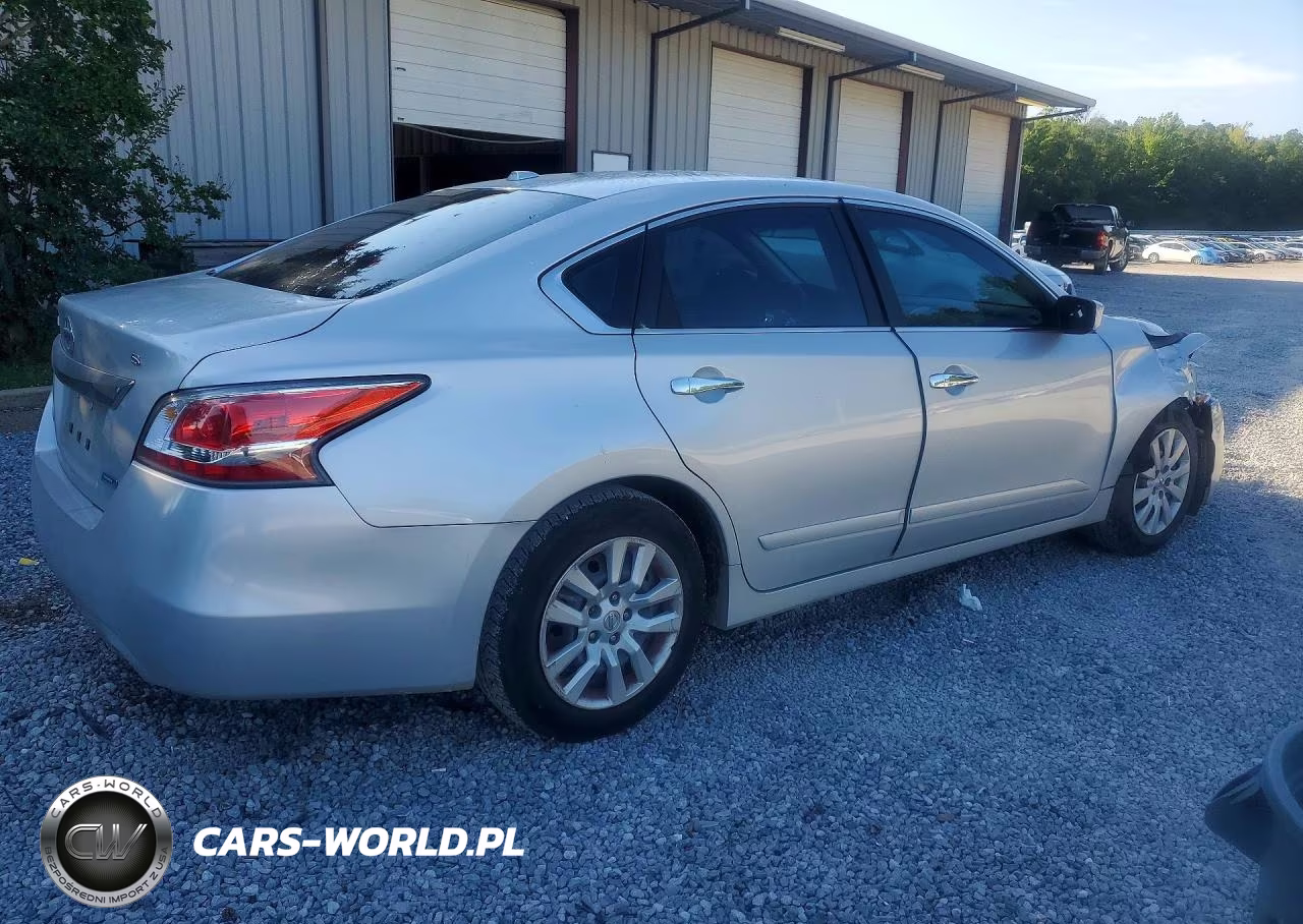 2014 Nissan Altima 2.5 S VIN:1N4AL3AP0EC900580 - 3