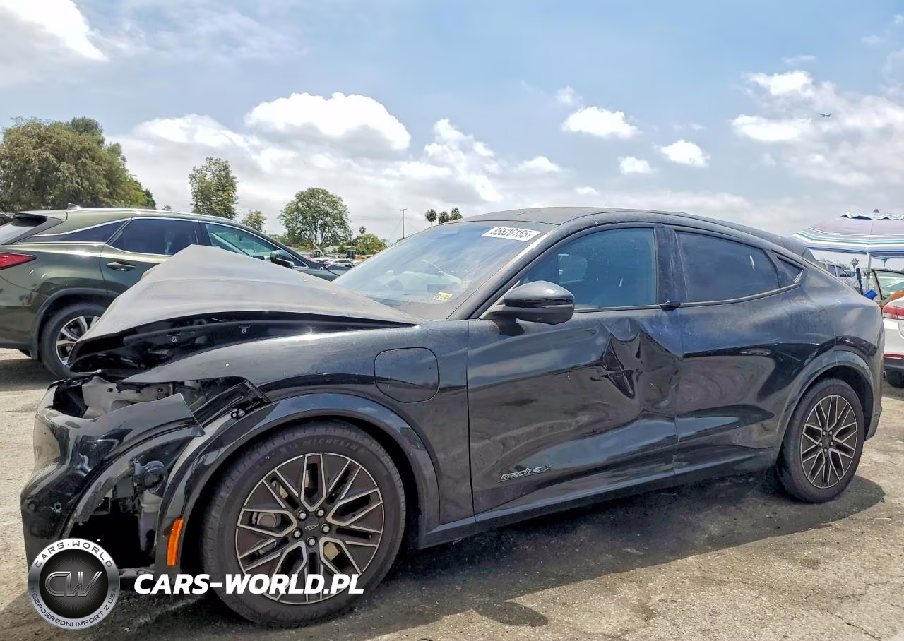 2024 Ford Mustang Mach-E Premium – zdjęcie 1 z 13