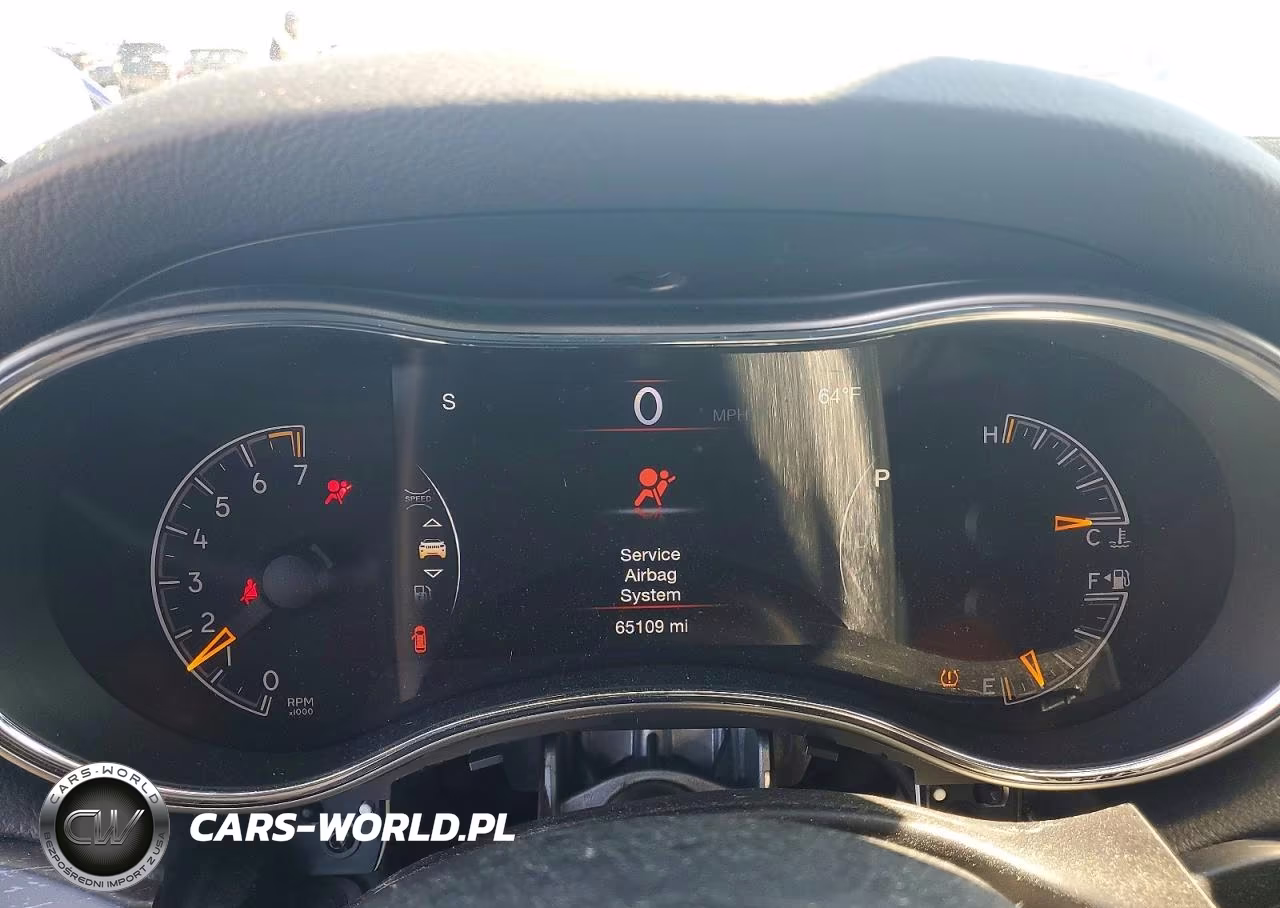 2018 Jeep Grand Cherokee Laredo VIN:1C4RJFAG3JC203371 - 9