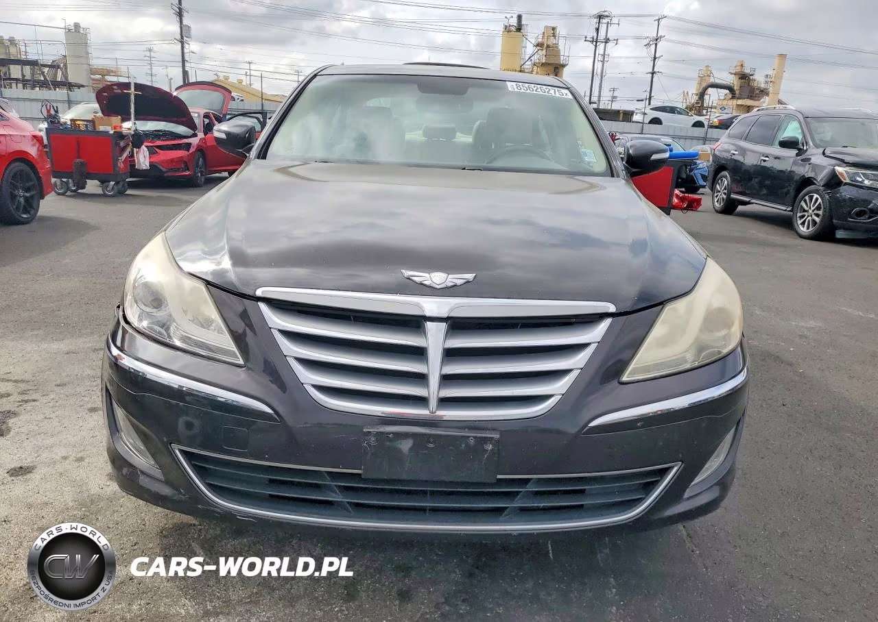 2013 Hyundai Genesis 3.8L VIN:KMHGC4DD1DU246169 - 5
