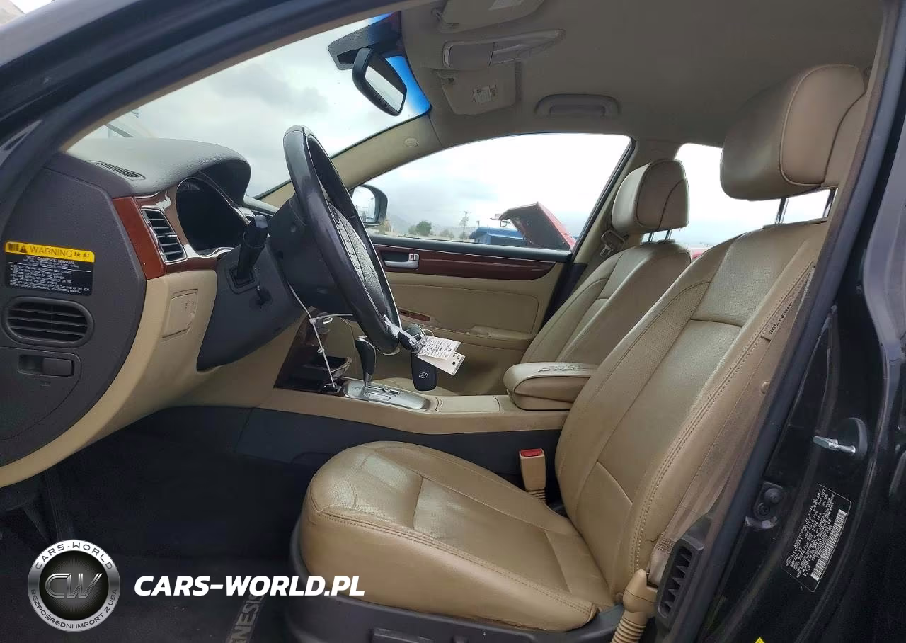 2013 Hyundai Genesis 3.8L VIN:KMHGC4DD1DU246169 - 7