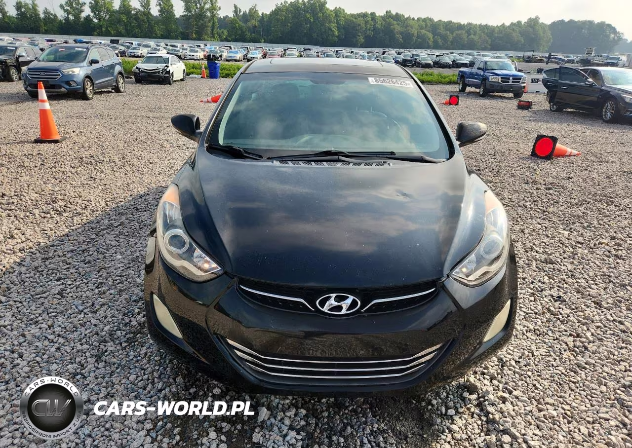 2012 Hyundai Elantra Limited VIN:5NPDH4AE6CH101787 - 5