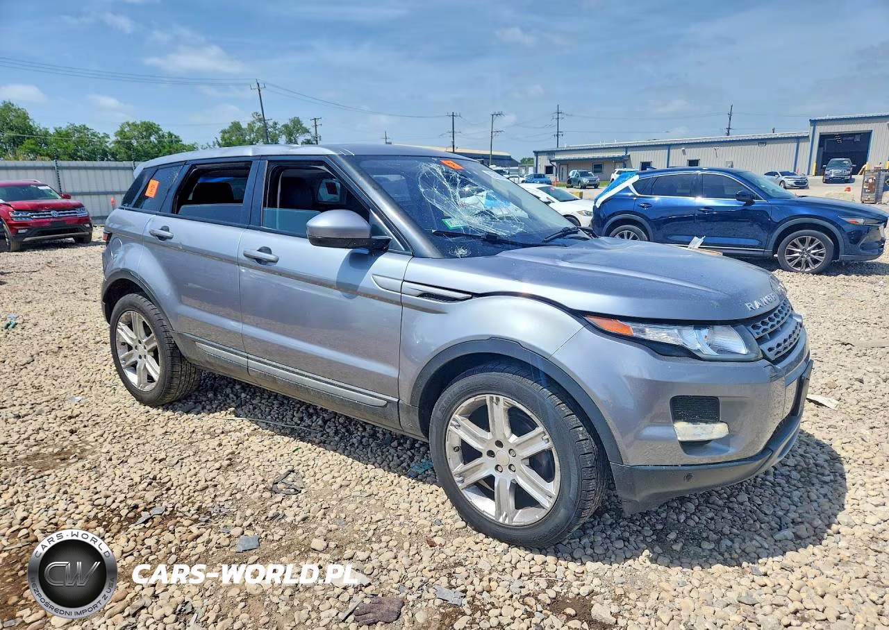 2015 Land Rover Range Rover Evoque Pure Plus VIN:SALVP2BG4FH958780 - 4