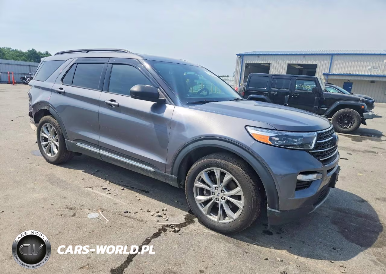 2021 Ford Explorer Xlt VIN:1FMSK8DH0MGB09813 - 4