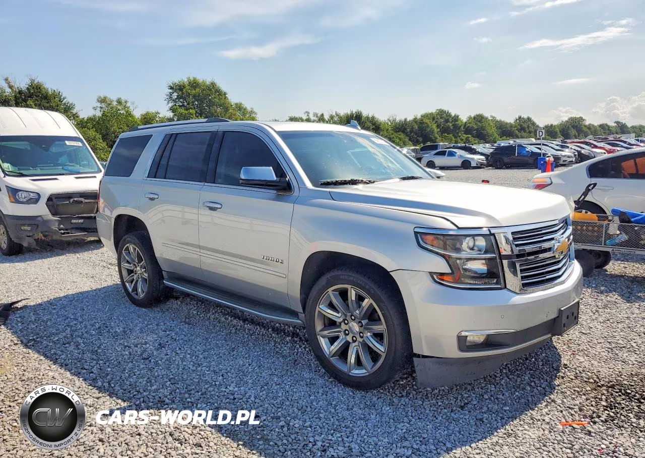 2017 Chevrolet Tahoe C1500 Premier VIN:1GNSCCKC7HR159590 - 4