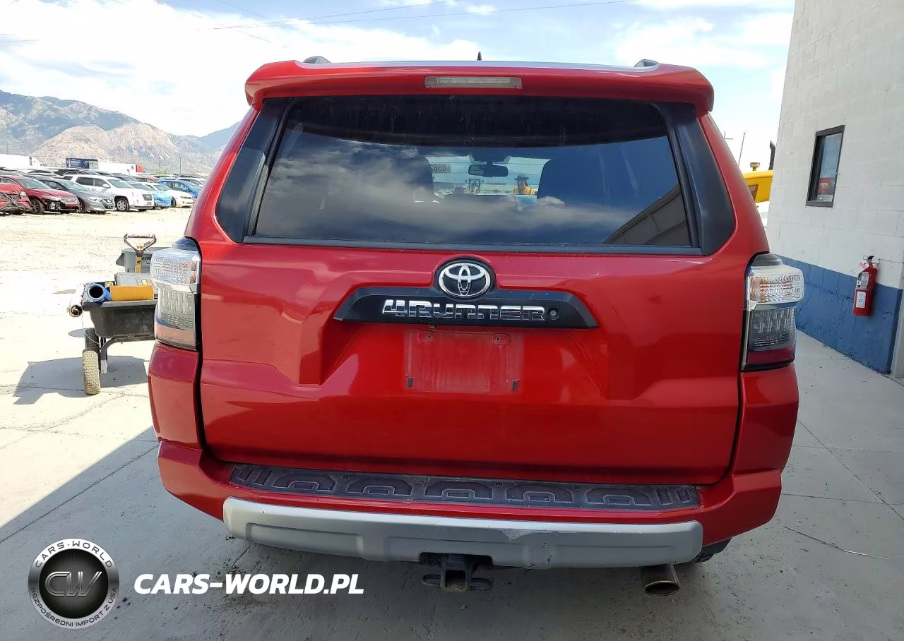 2015 Toyota 4Runner Trail Premium VIN:JTEBU5JR5F5225562 - 6