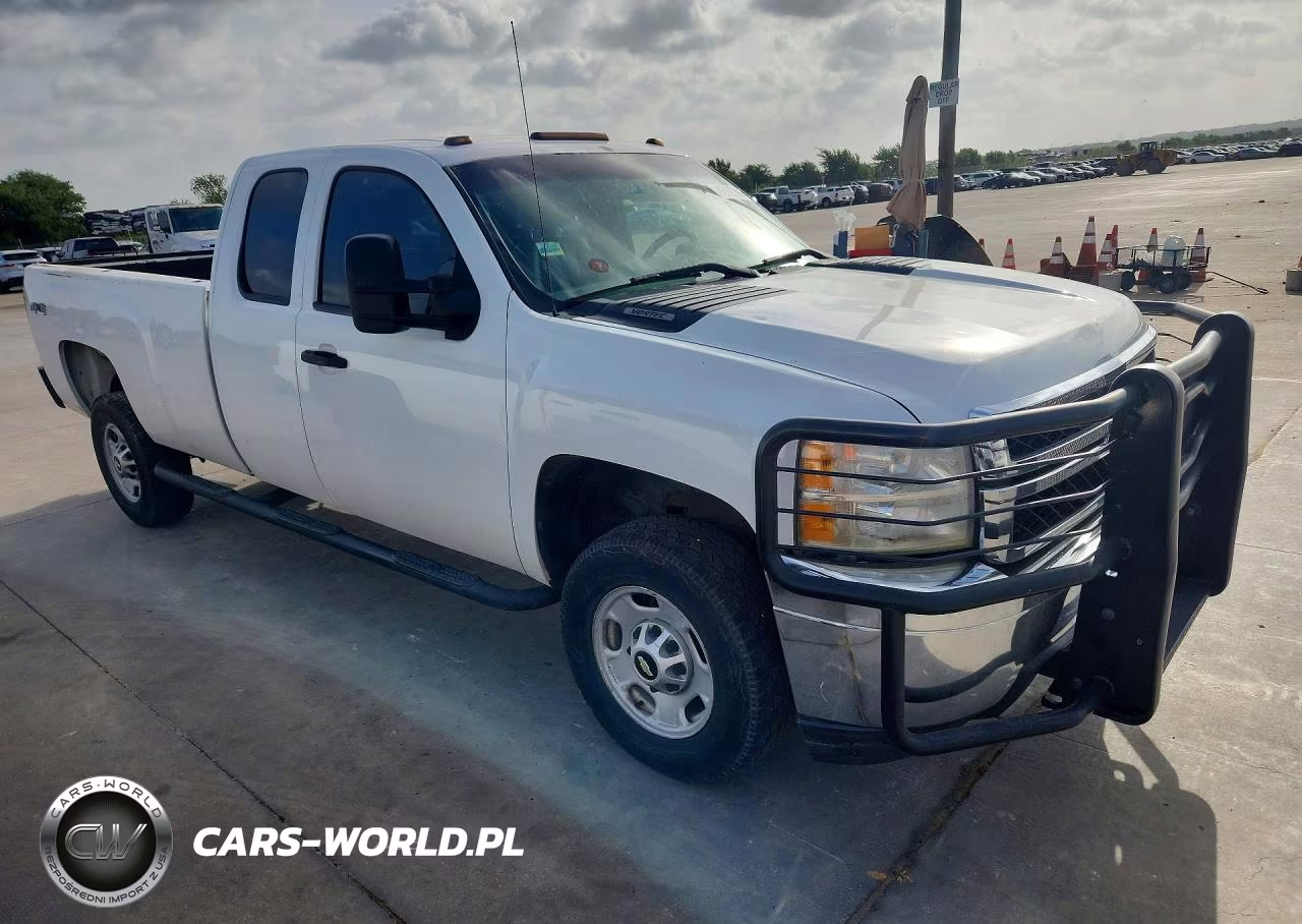 2012 Chevrolet Silverado K2500 Heavy Duty VIN:1GC2KVCG3CZ190448 - 4