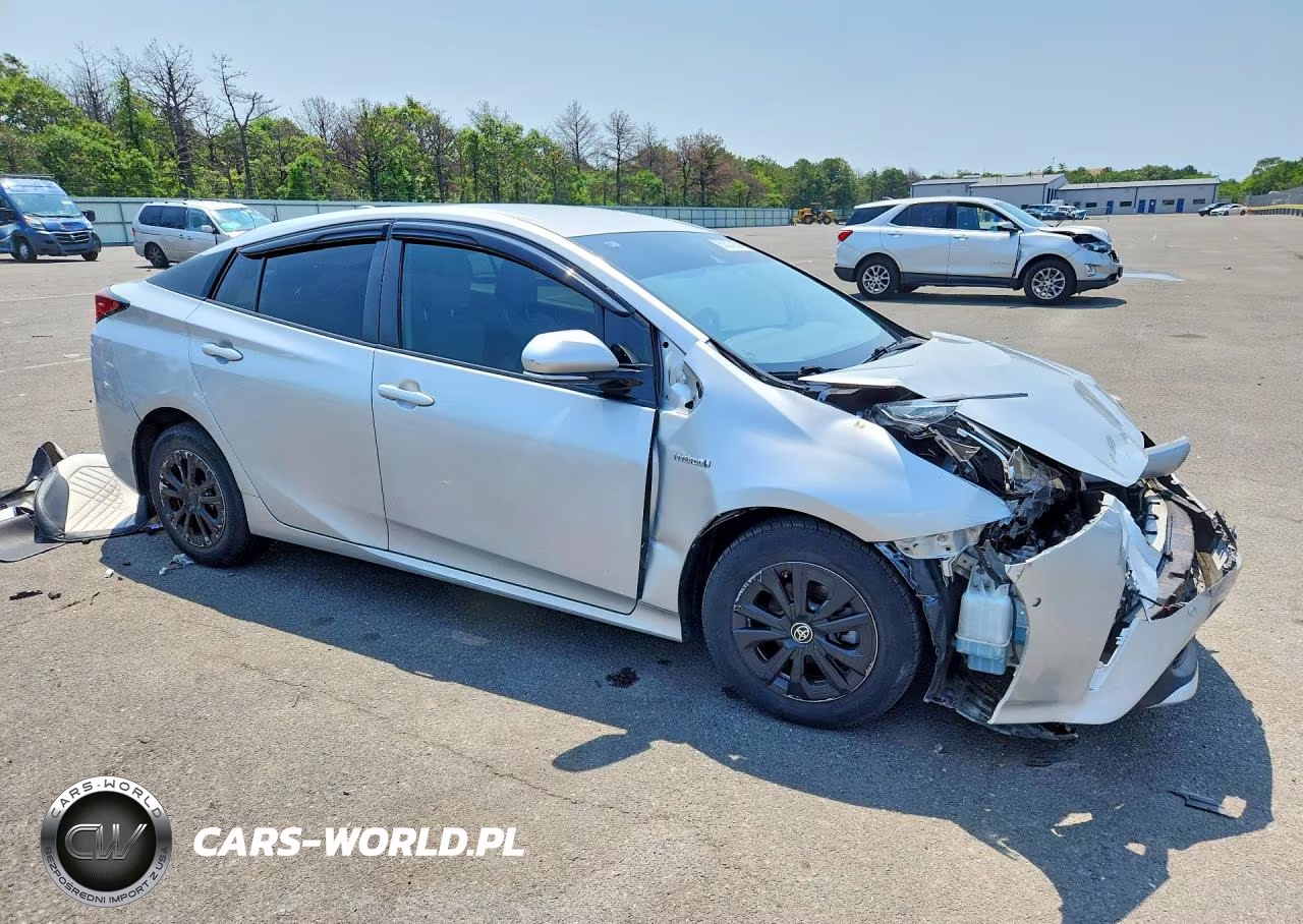 2019 Toyota Prius Le VIN:JTDKARFU7K3097266 - 4