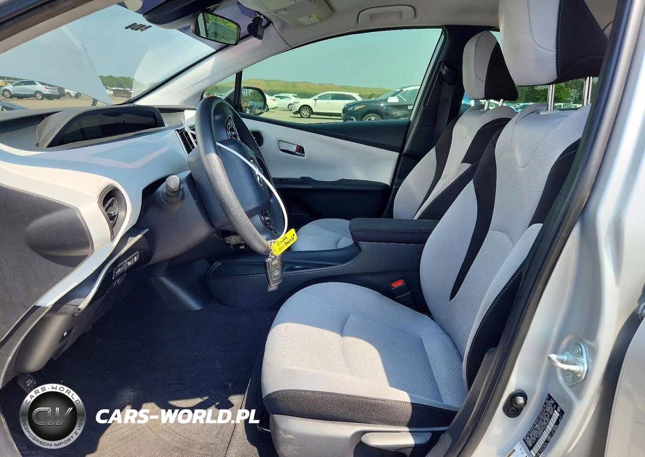 2019 Toyota Prius Le VIN:JTDKARFU7K3097266 - 7