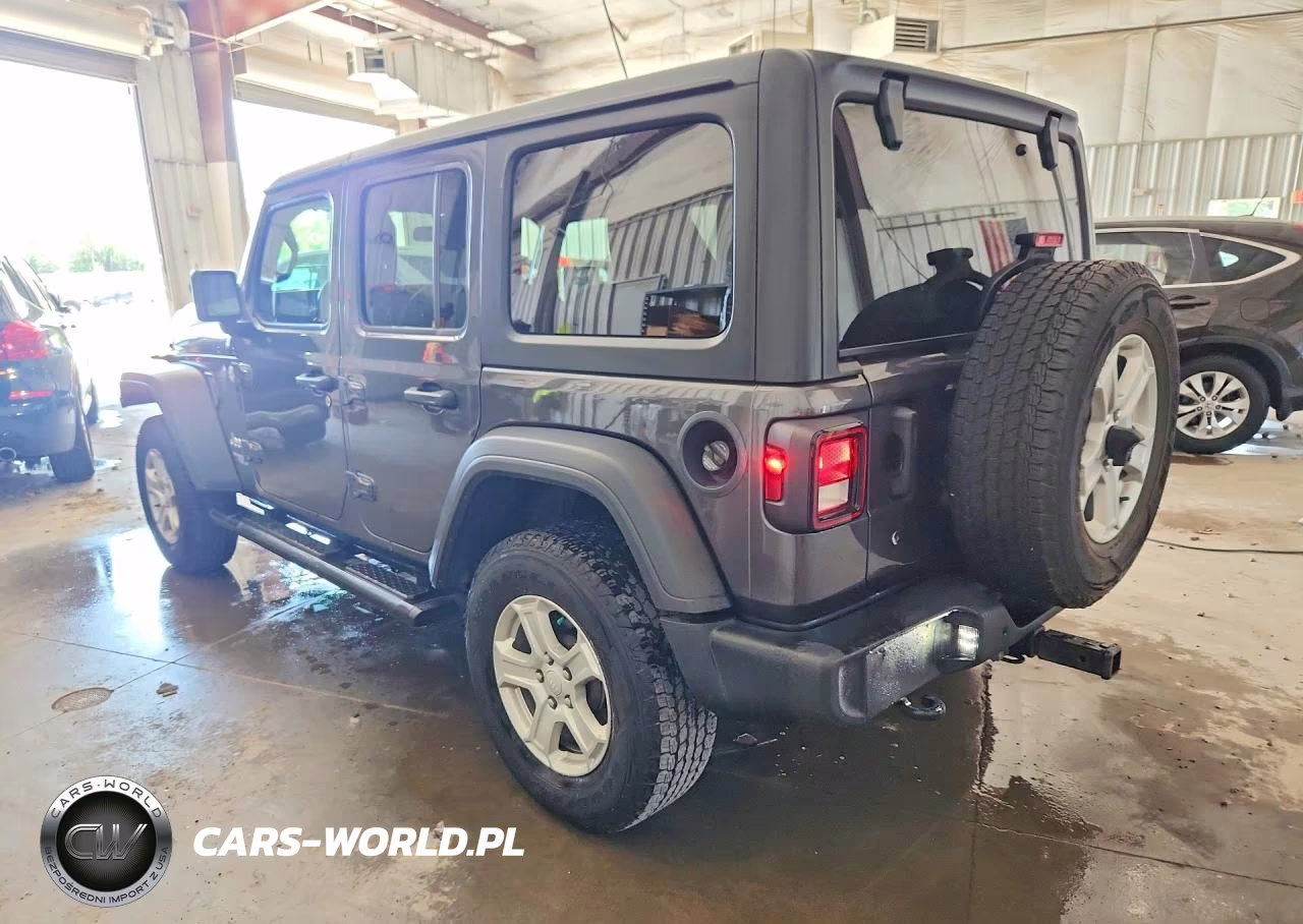 2018 Jeep Wrangler Unlimited Sport VIN:1C4HJXDG0JW161267 - 2