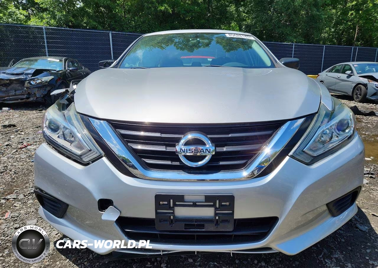 2017 Nissan Altima 2.5 S VIN:1N4AL3AP9HC215577 - 5