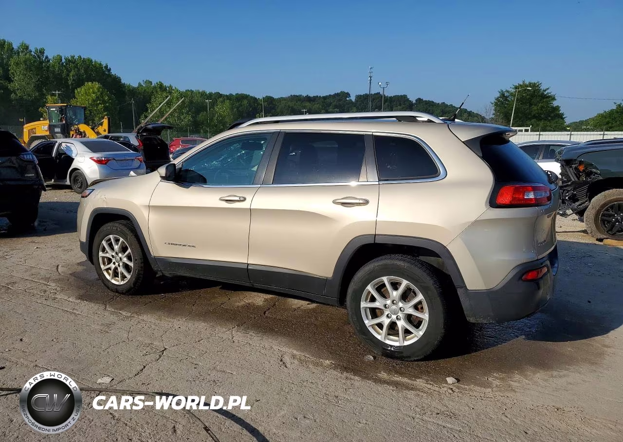 2014 Jeep Cherokee Latitude VIN:1C4PJMCB5EW211778 - 2