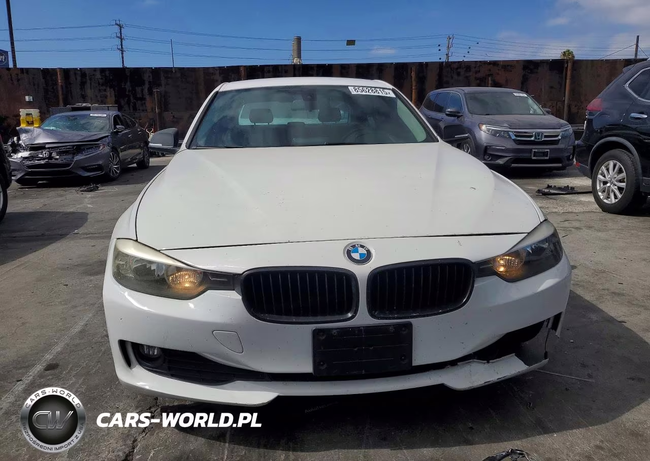 2015 BMW 320 I VIN:WBA3B1G56FNT07650 - 5